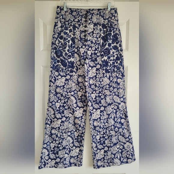 Ulla Johnson Blue and White Greer Floral Print Wide-leg Jeans - Size 8 - Picture 2 of 11